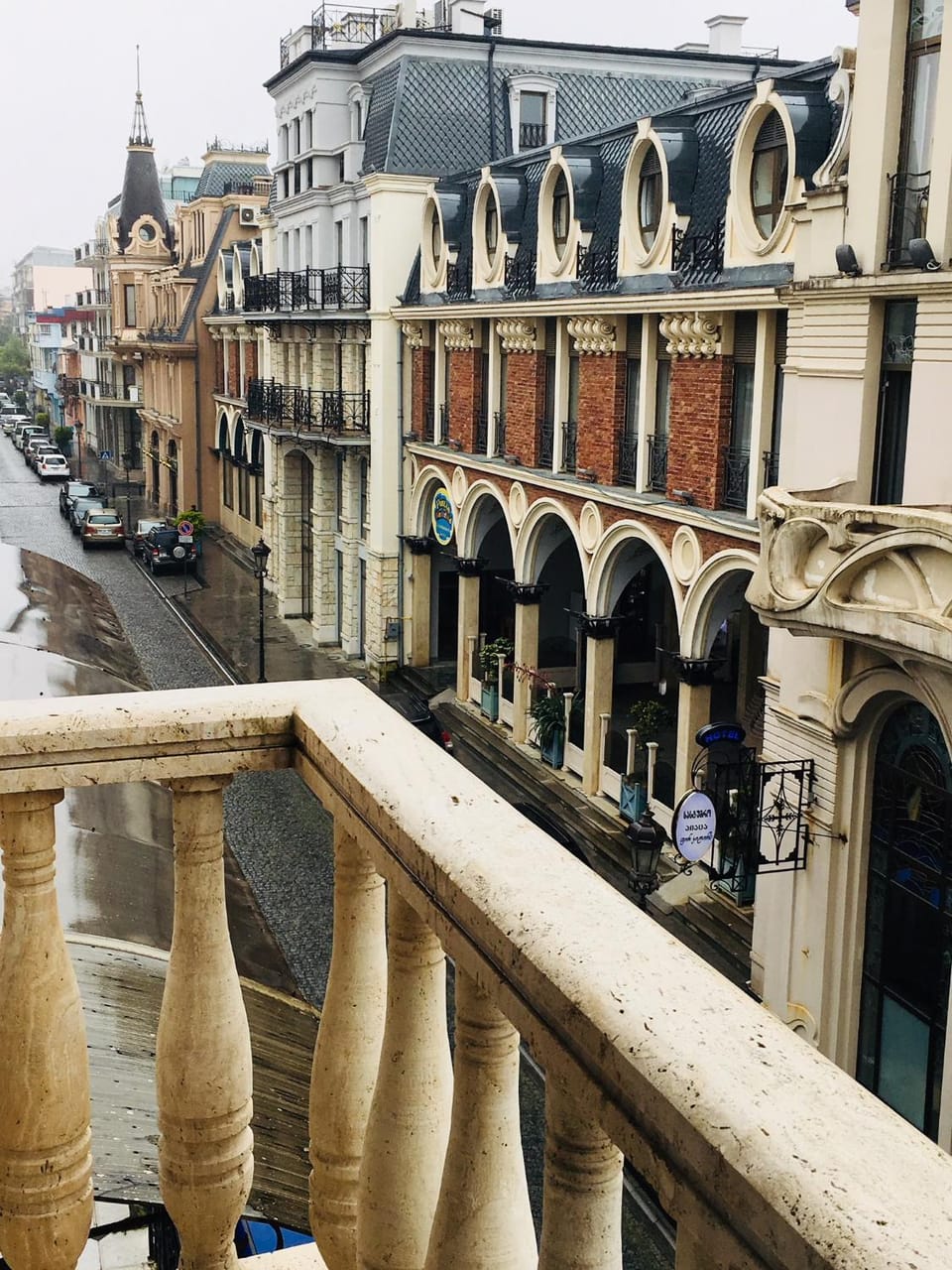 Nearby landmark, Balcony/Terrace, City view, Street view