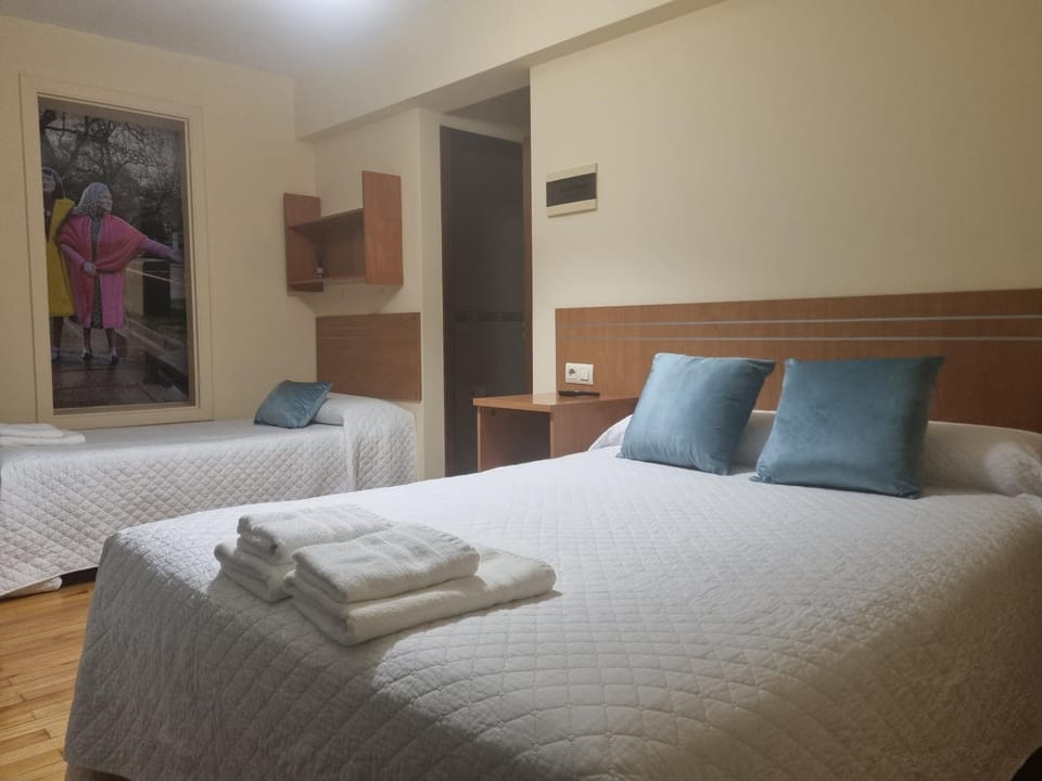 Hostal O Patron Bed and Breakfast in Santiago de Compostela