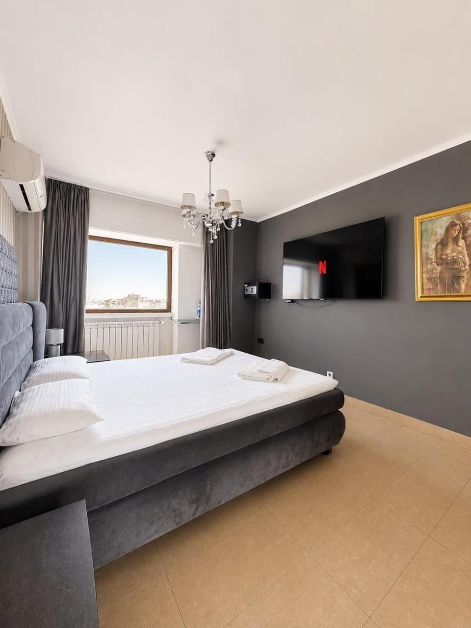 Bed, TV and multimedia