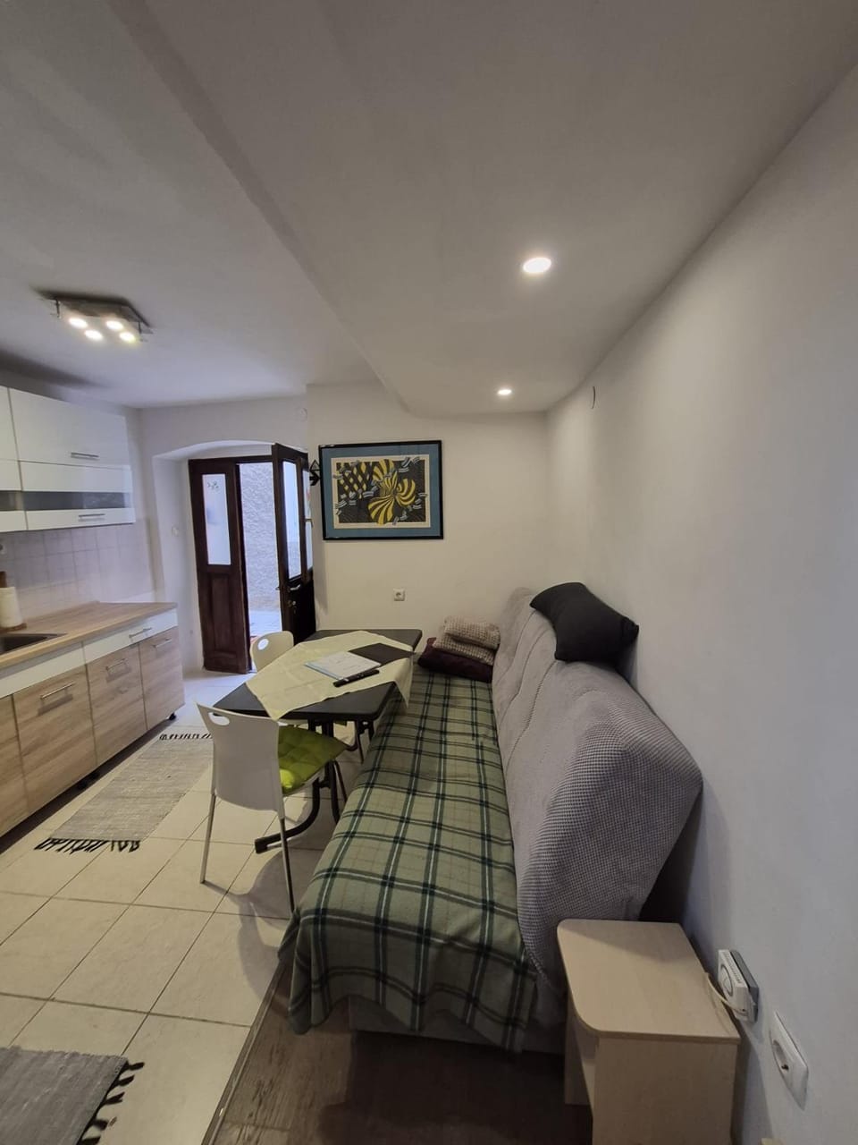 Living room, Dining area, kitchen
