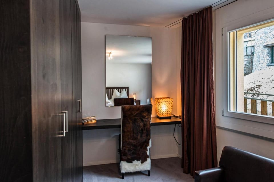 Decorative detail, Bedroom