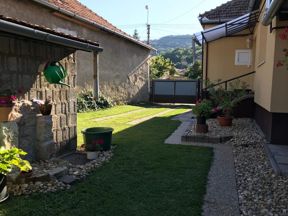 Rózsa Vendégház Bed and Breakfast in Slovakia