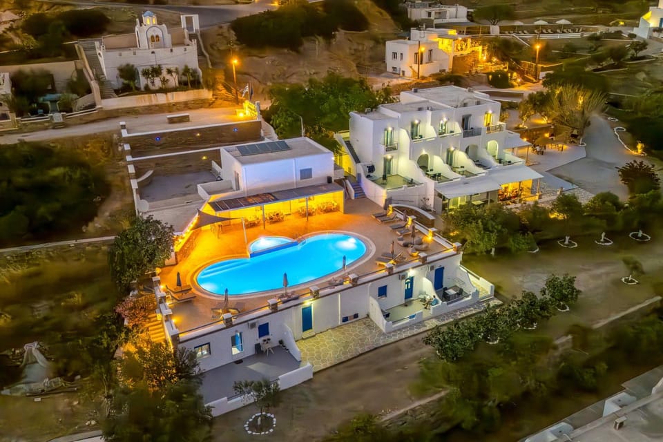 Holidays In Ios Bed and Breakfast in Decentralized Administration of the Aegean