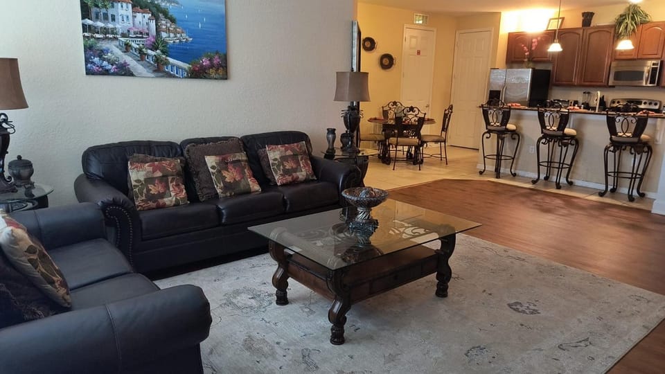 Executive 3 Bedroom Villa at Universal,Convention Center, Vista Cay Apartment in Highlands Reserve