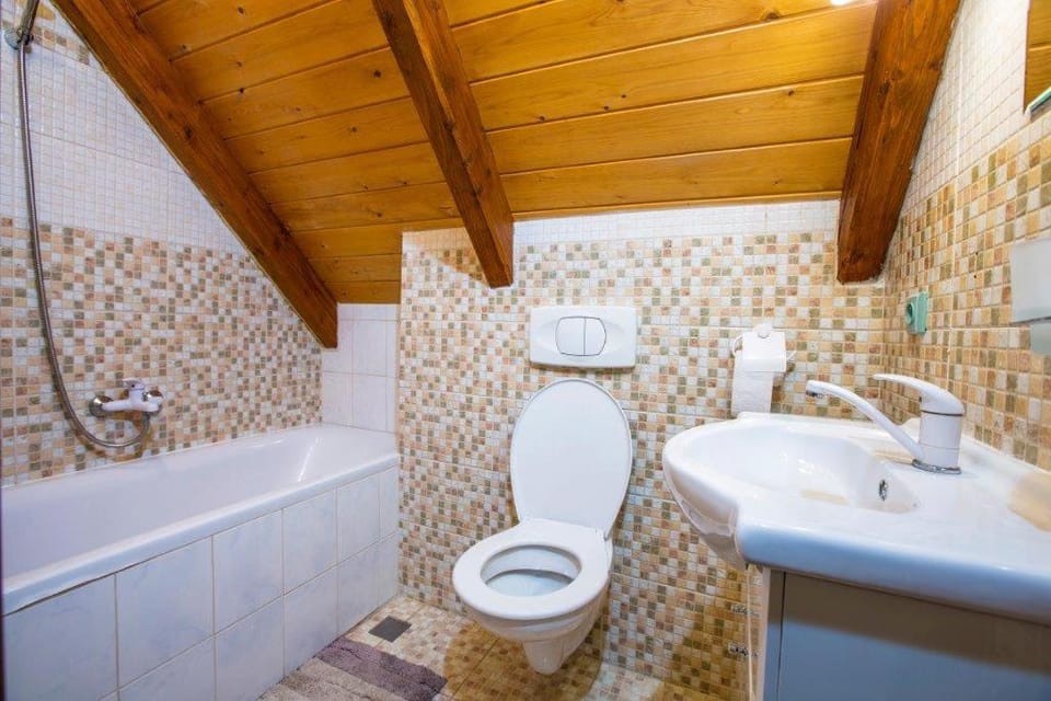 Pension Roky Apartment in Lower Silesian Voivodeship