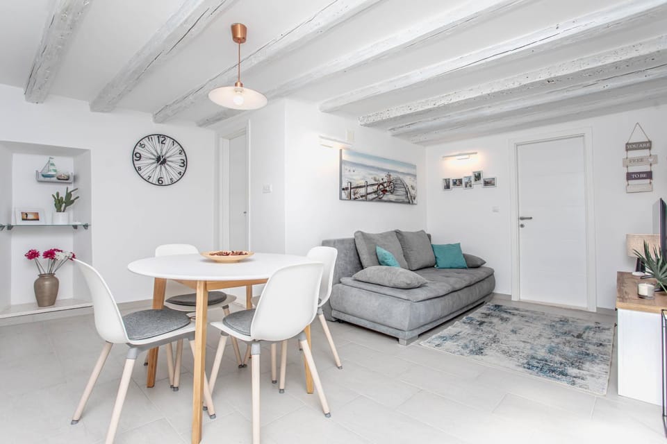 Apartman Dioniz Apartment in Split