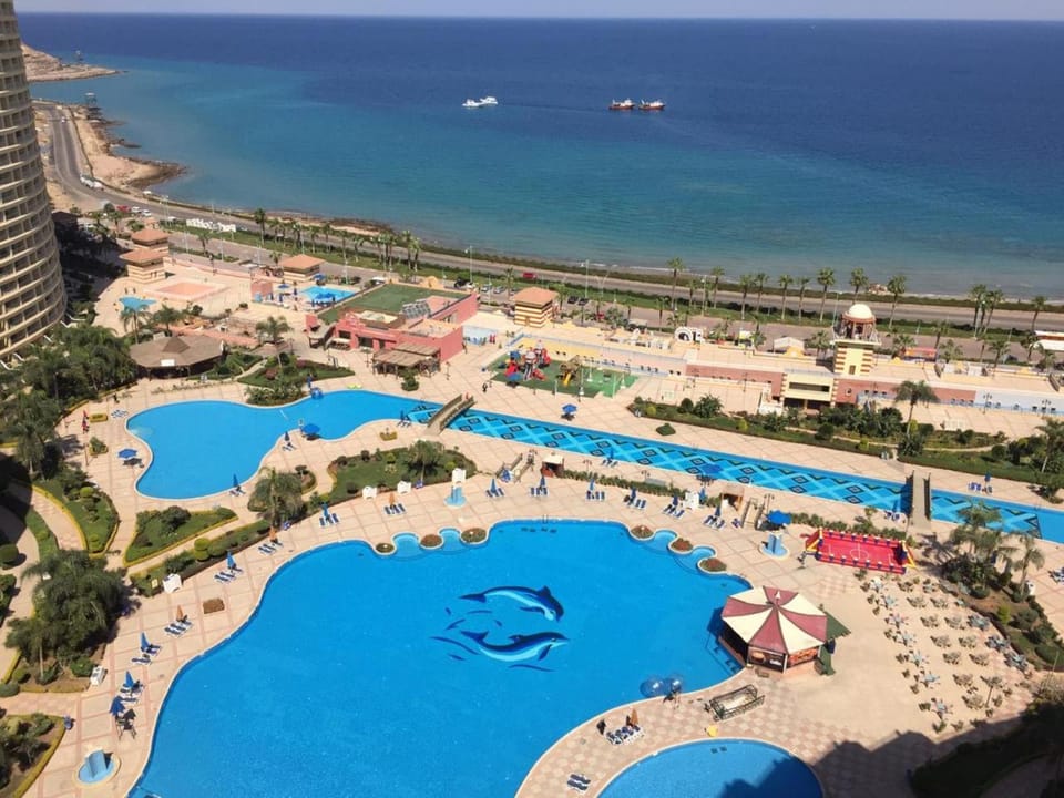 Chalets in Porto Sokhna - Pyramids - Families Only Chalet in Egypt