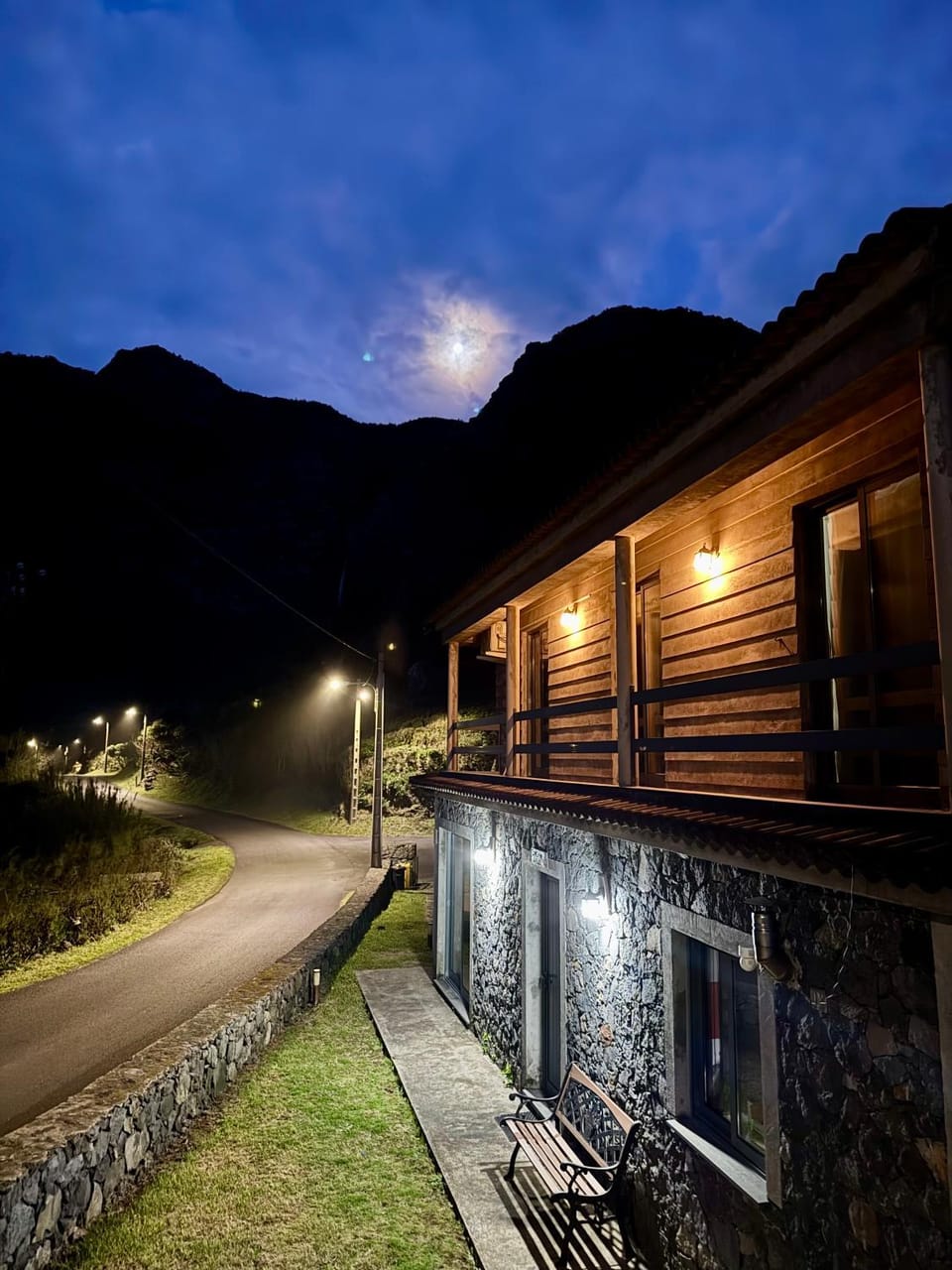 Night, Mountain view