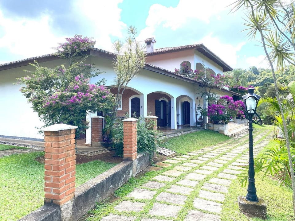 Casa Eslovaquia - Refúgio e Conexão com a Natureza Vacation rental in Atibaia