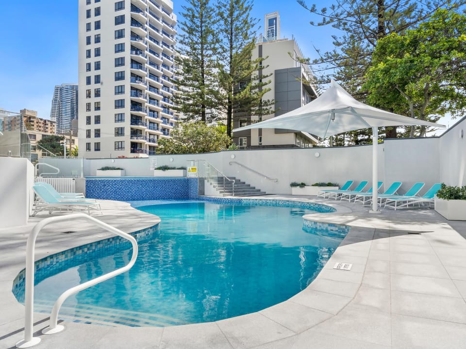 Property building, Pool view, Swimming pool, sunbed