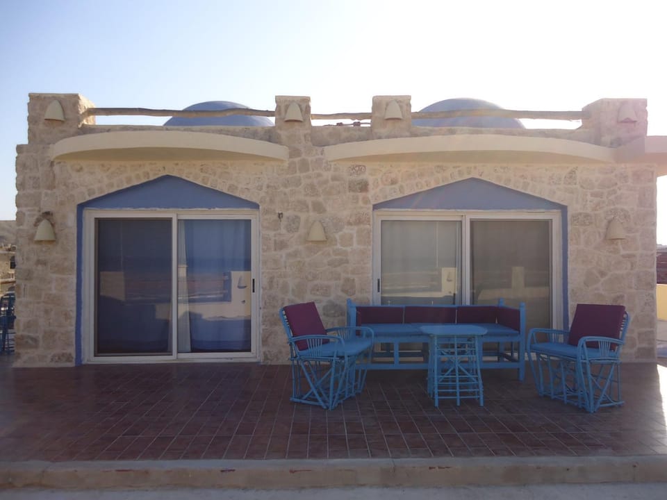 Property building, Balcony/Terrace