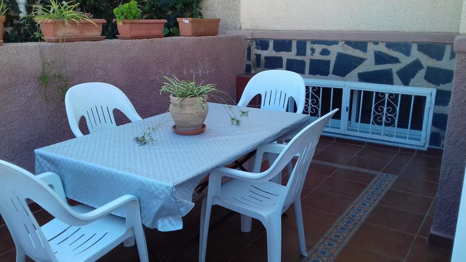 Patio, Balcony/Terrace