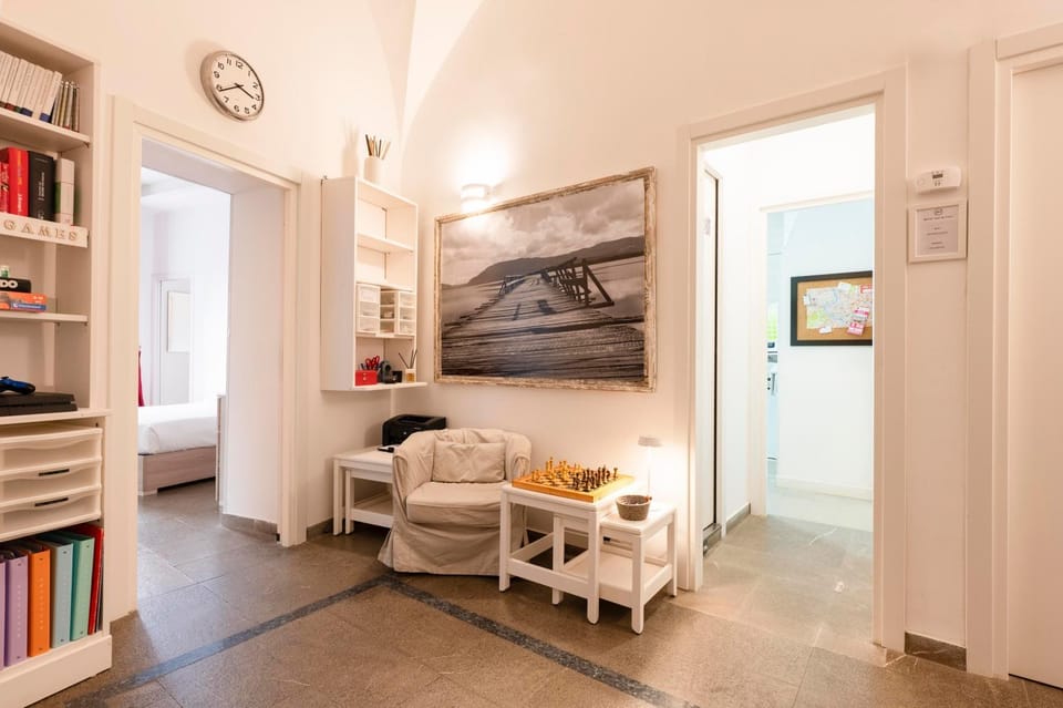Lobby or reception, Seating area