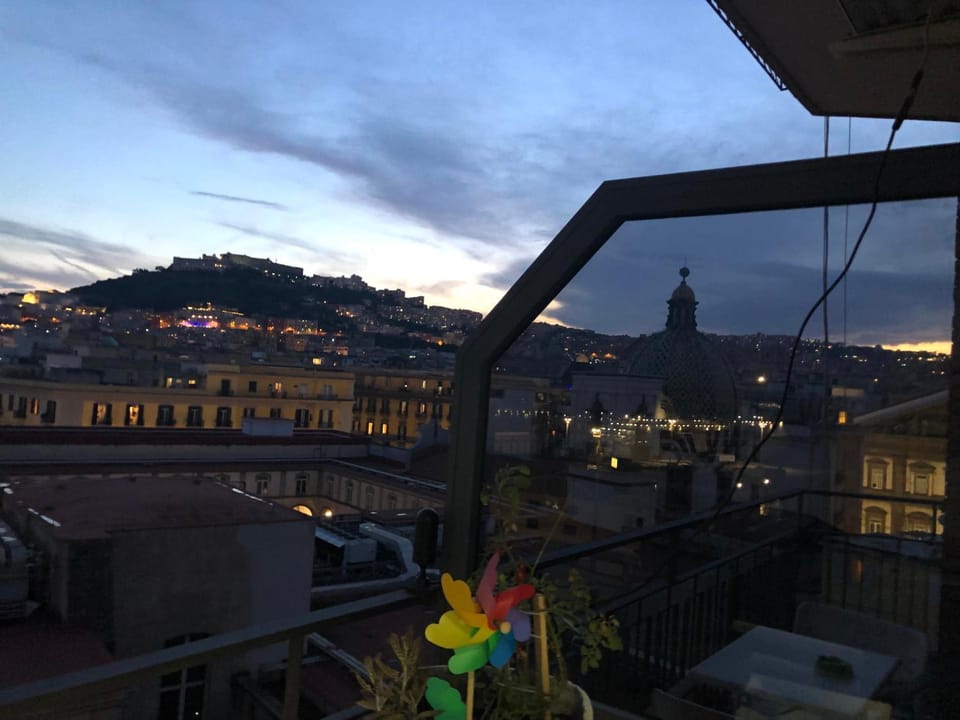 Balcony/Terrace, City view, Landmark view