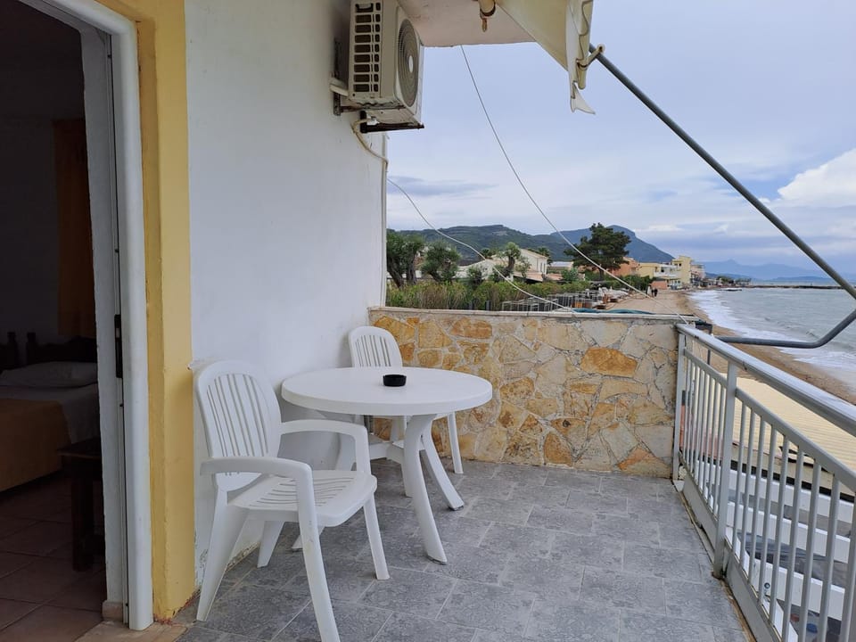 Seaside Studios Apartment in Corfu, Greece