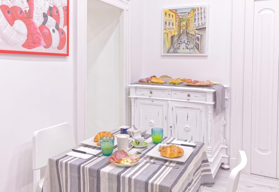 B&B Rest a Napoli Bed and Breakfast in Naples