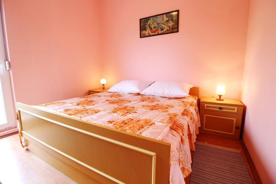 Apartment Sime Apartment in Zadar County