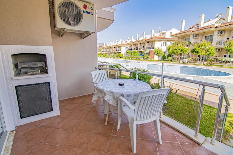 Balcony/Terrace, Balcony/Terrace