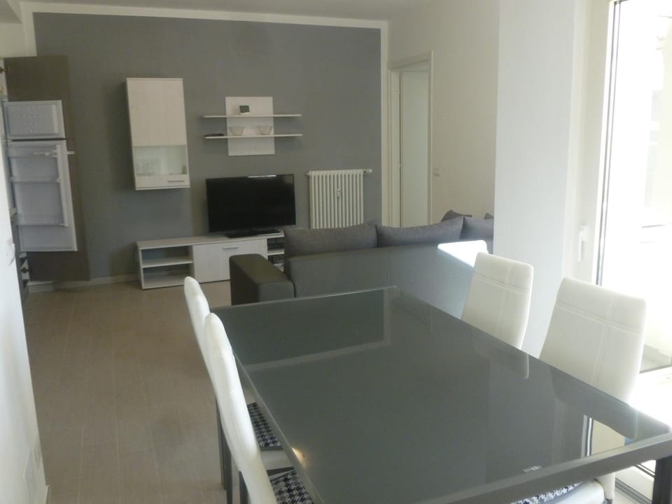 Appartamento FIORE Apartment in Cannero Riviera