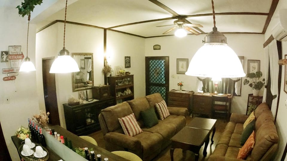 Living room, Photo of the whole room, Dining area