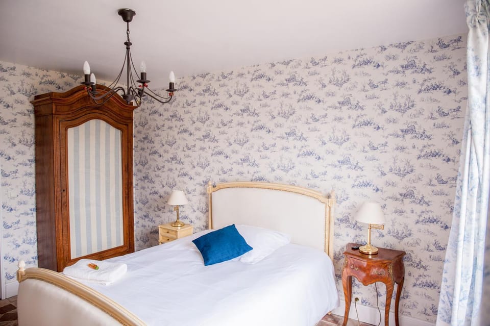 Chambre chez l'habitant Vacation rental in Île-de-France