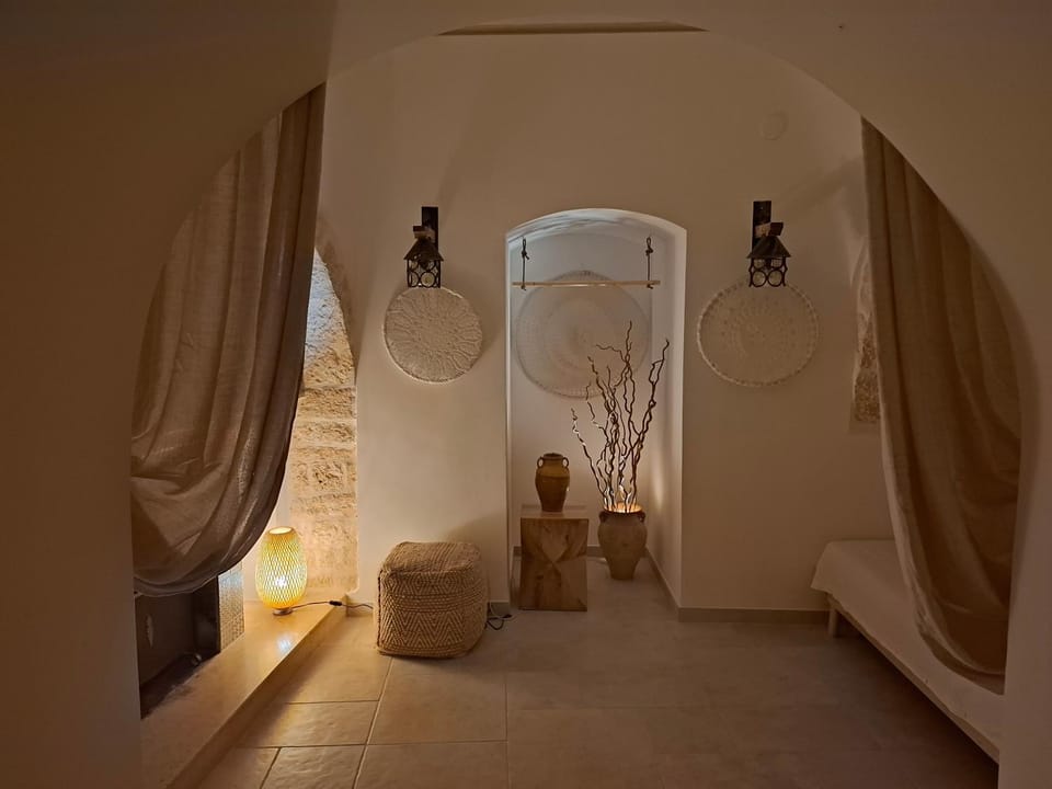 Trulli con piscina privata House in Province of Taranto