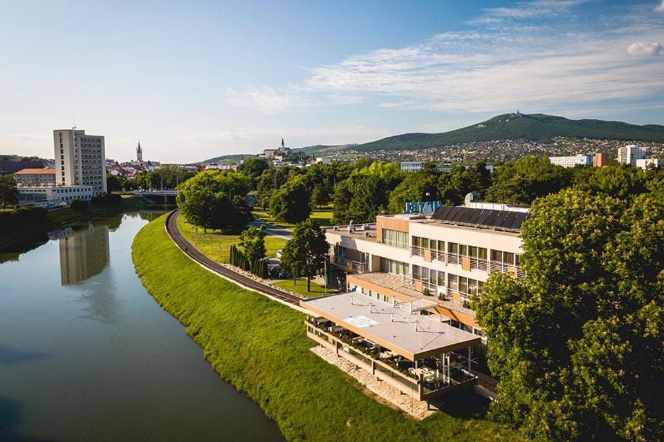 Property building, Bird's eye view