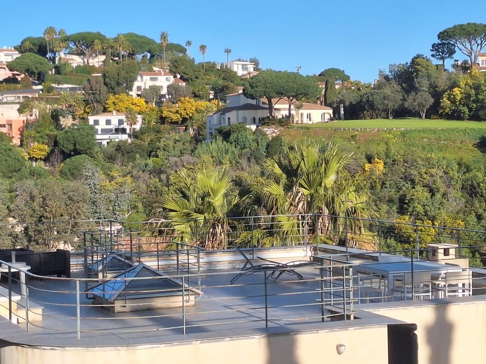 Patio, Solarium, Mountain view, Sunrise, Sunset, sunbed