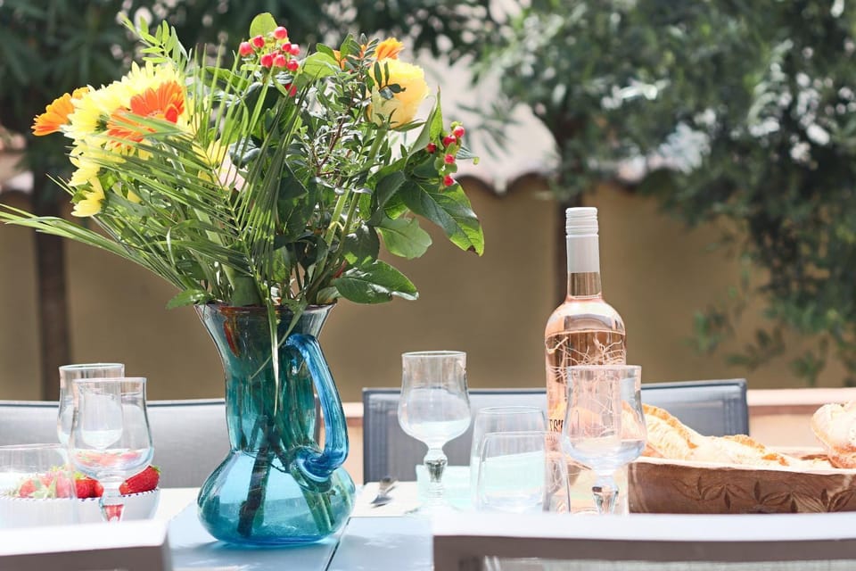 Charming Villa with Jacuzzi at 200m from beaches Villa in Antibes