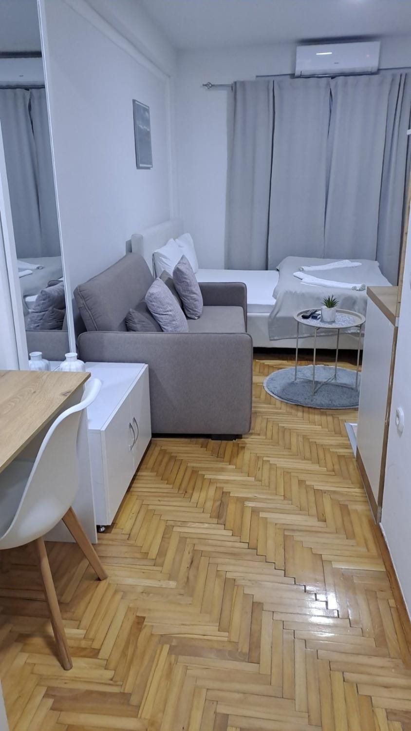 Top Spot Studio Apartment in Ohrid