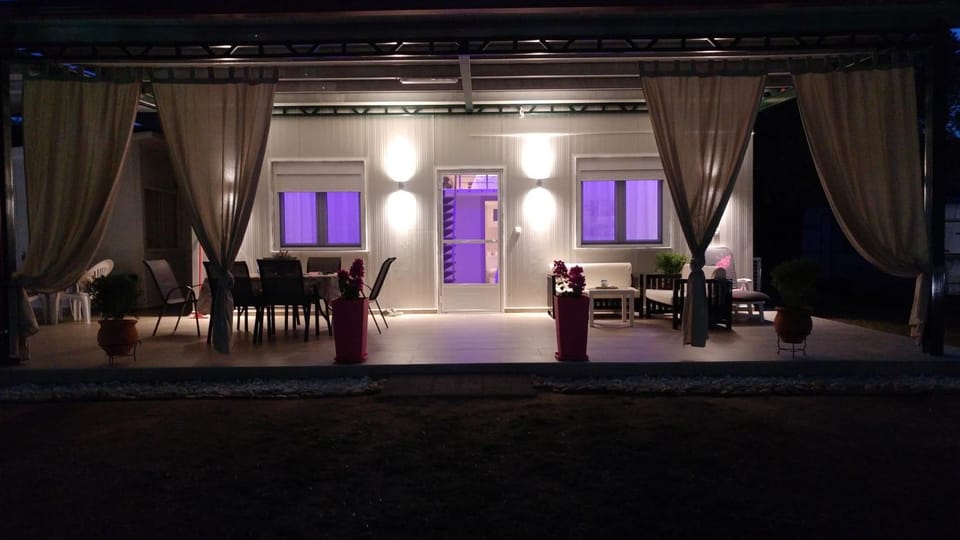 Nick and Sofi's House House in Halkidiki