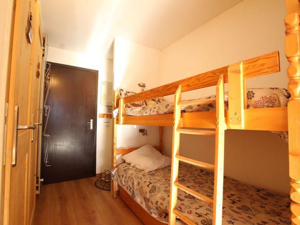 Studio cosy à Serre-Chevalier - 4 pers, balcon, proche commerces, casier à ski - FR-1-330E-61 Apartment in Saint-Chaffrey