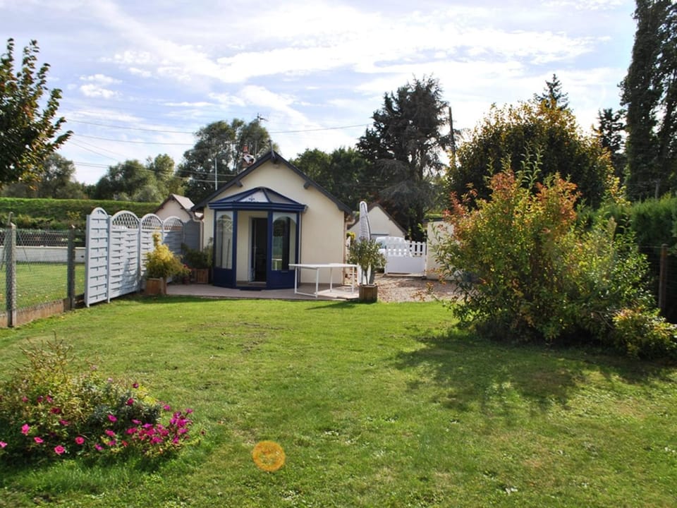 Charmant gîte en Touraine avec jardin privatif, idéal pour couple, proche des châteaux - FR-1-381-50 House in Centre-Val de Loire