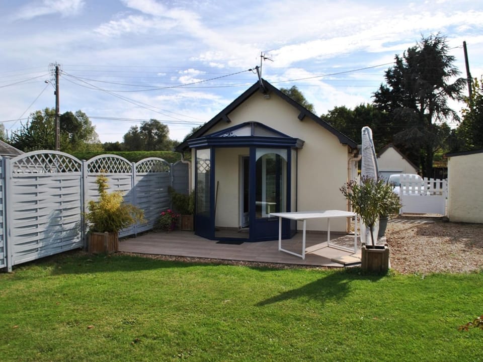 Charmant gîte en Touraine avec jardin privatif, idéal pour couple, proche des châteaux - FR-1-381-50 House in Centre-Val de Loire