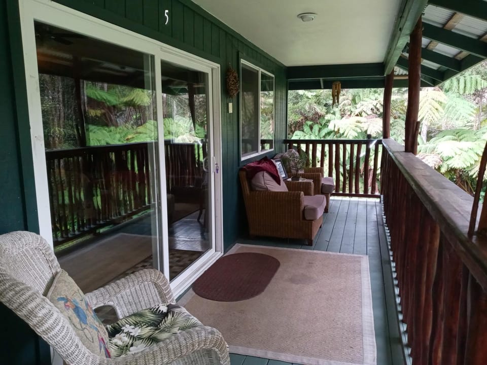 Patio, View (from property/room), Balcony/Terrace, Seating area