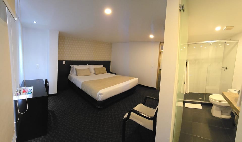 Bed, Photo of the whole room