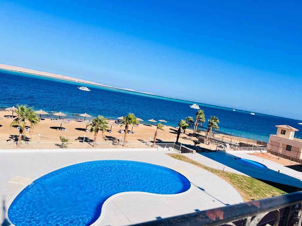Beach, Sea view, Swimming pool