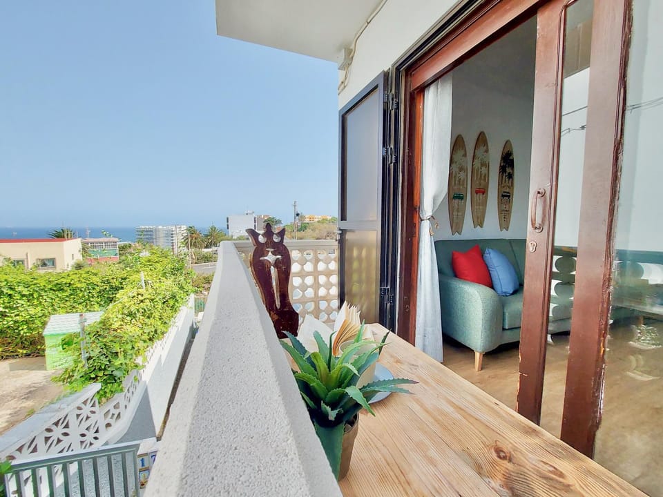 View (from property/room), Balcony/Terrace, Sea view