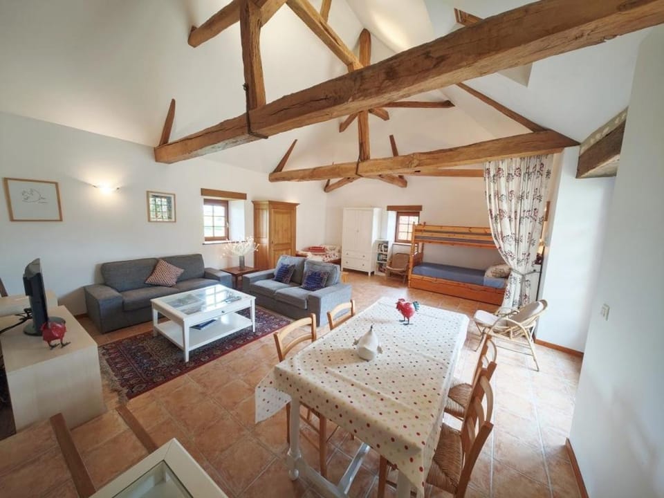 Charmante demeure du 17e en Touraine avec piscine privative Country House in Centre-Val de Loire