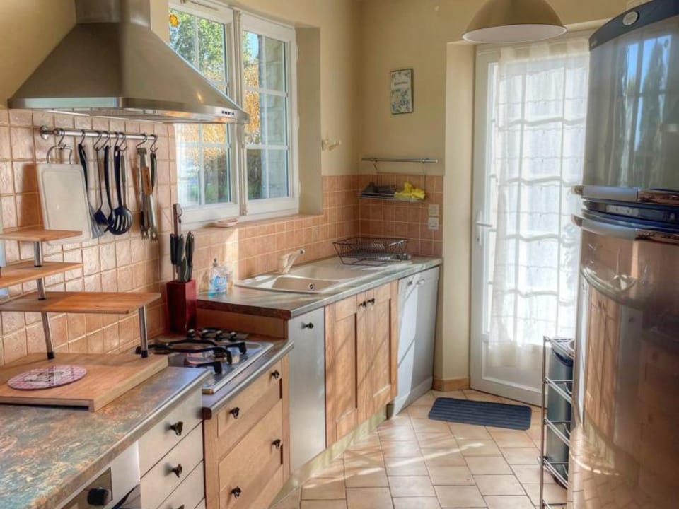 Gîte de charme XVIIe siècle avec jardin clos, balnéo, terrasse panoramique et WIFI près du Château de Villandry - FR-1-381-471 House in Centre-Val de Loire