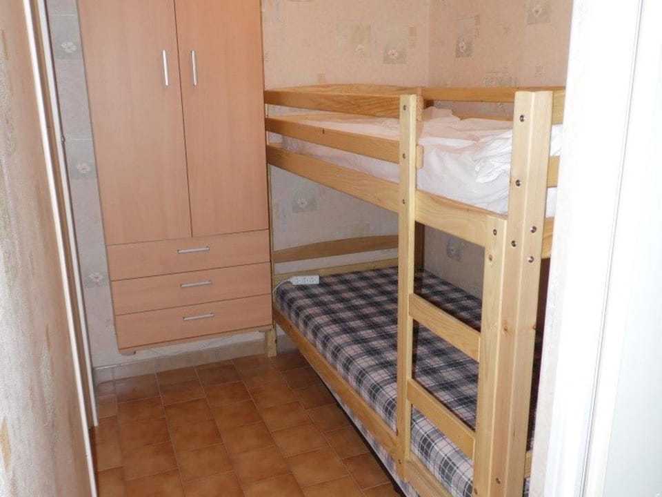 Appartement T2 cabine en RDC avec terrasse privative, parking et équipements confortables. - FR-1-326-383 Cabin in Marseillan