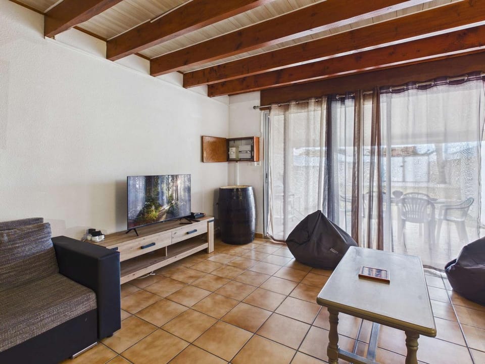 Villa confortable 3 pièces, 6 pers, terrasse et parking privé - FR-1-326-411 Villa in Marseillan