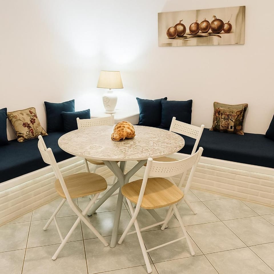 Enjoy Cyclades studios & suites Country House in Kea-Kythnos
