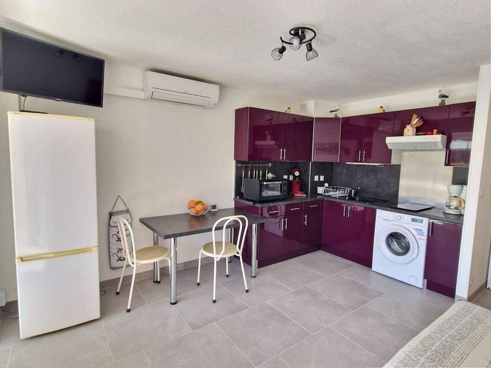 Appartement Climatisé 4 Pers, Proche Plage avec Terrasse et Parking Privé - FR-1-387-90 Apartment in Marseillan