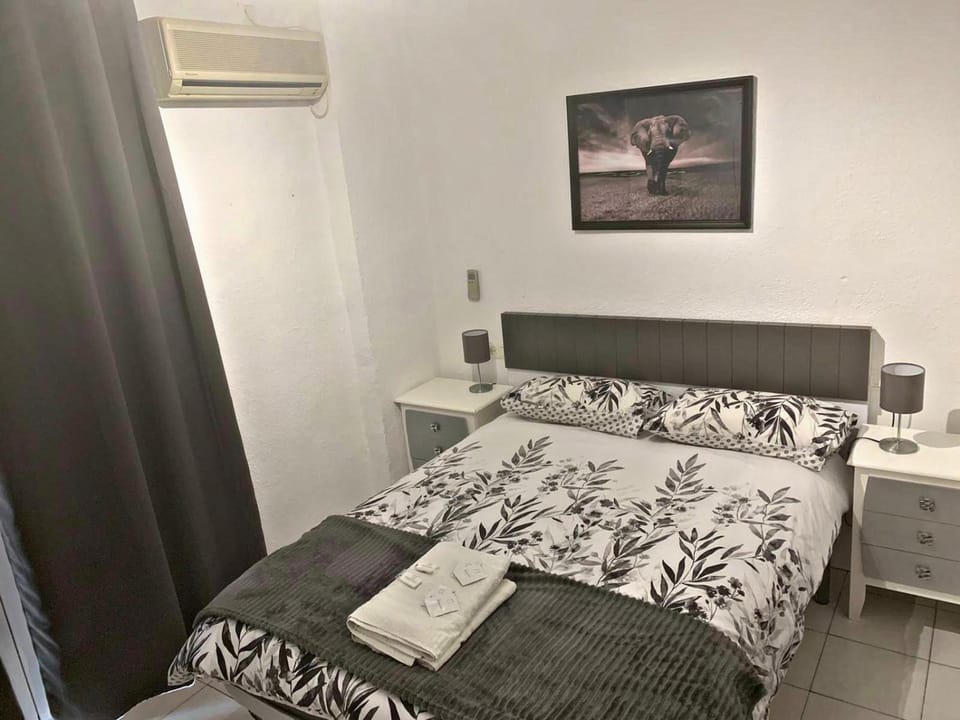 Barbieri Granada Pensión Bed and Breakfast in Granada