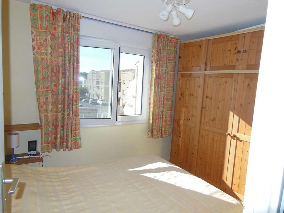 Appartement 2 Pièces Mezzanine avec Piscine et Parking, 4 Couchages - FR-1-326-514 Apartment in Marseillan