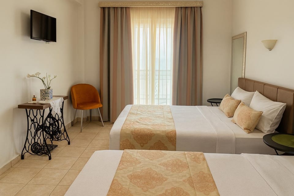 Bed, Photo of the whole room