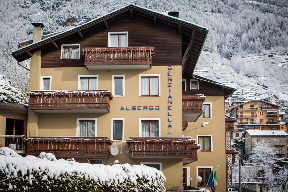 Property building, Winter