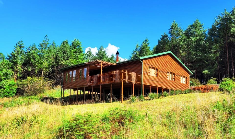 Stanford Lake lodge Bed and Breakfast in South Africa
