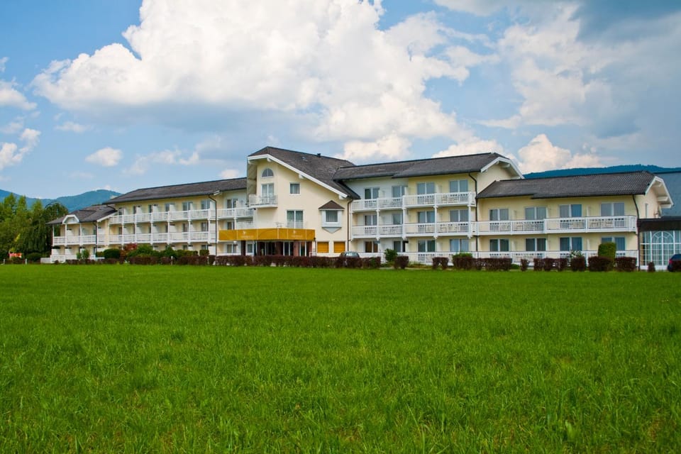 Property building, Natural landscape